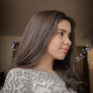 Meet your Posher, Lorennys